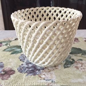 Ivory Lattice FlowerPot:Use for whatever you want